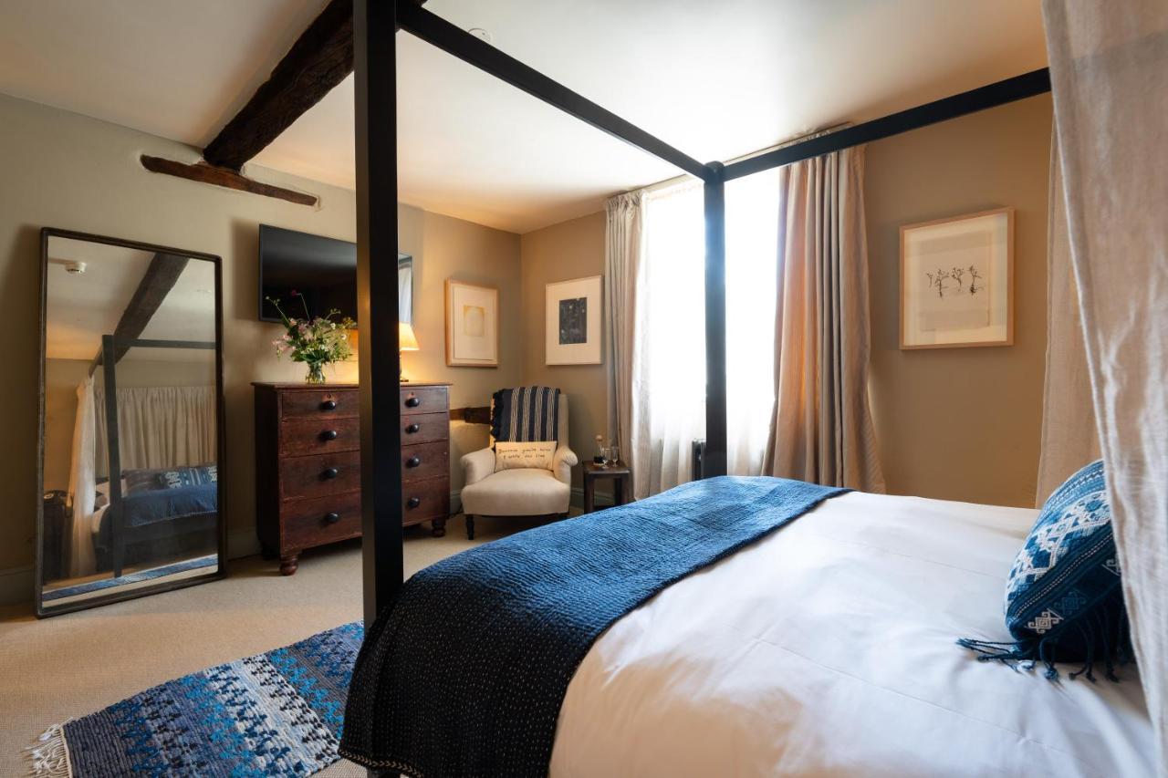 Royal Oak Ramsden Hotel Eksteriør billede