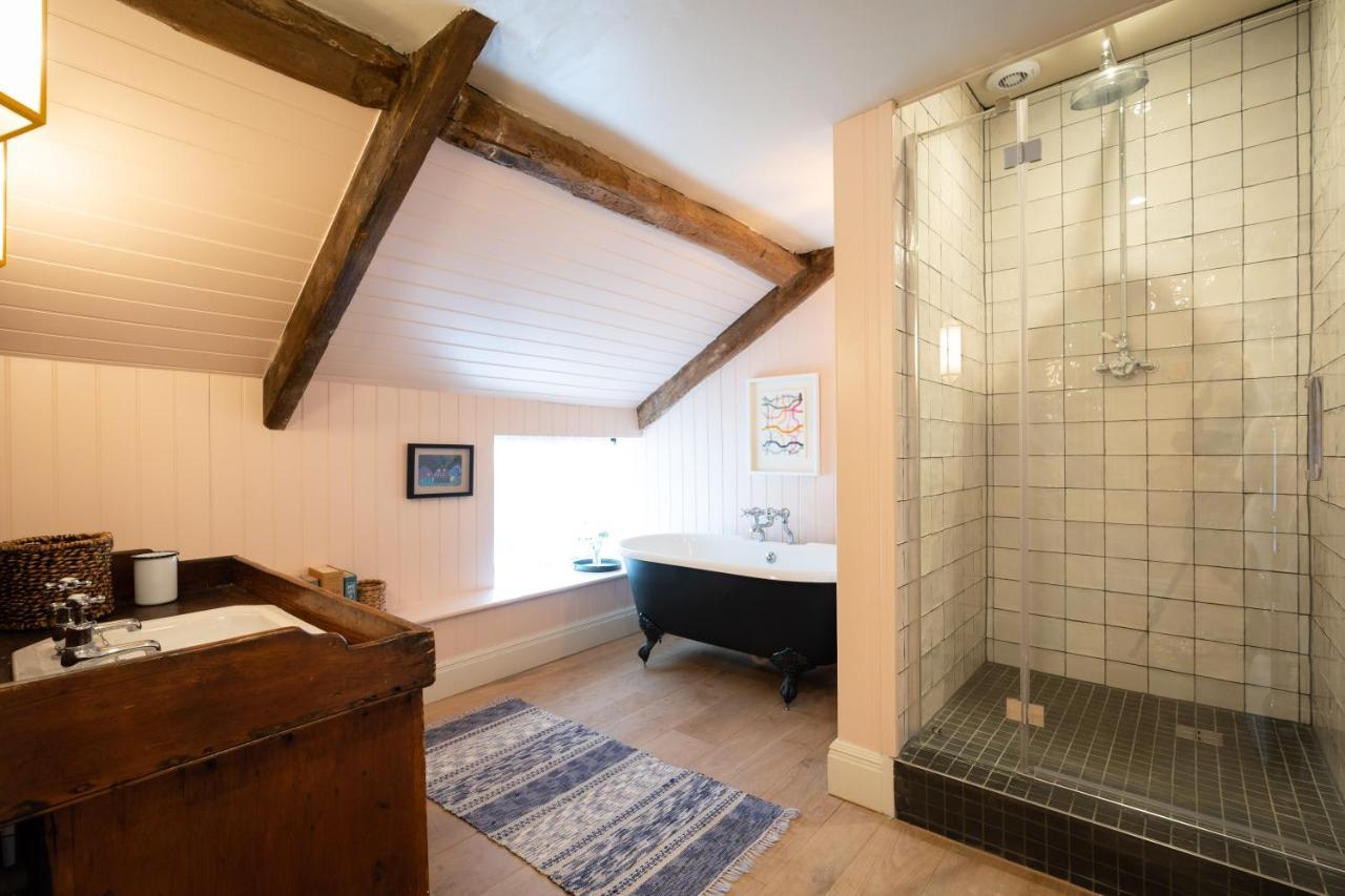 Royal Oak Ramsden Hotel Eksteriør billede