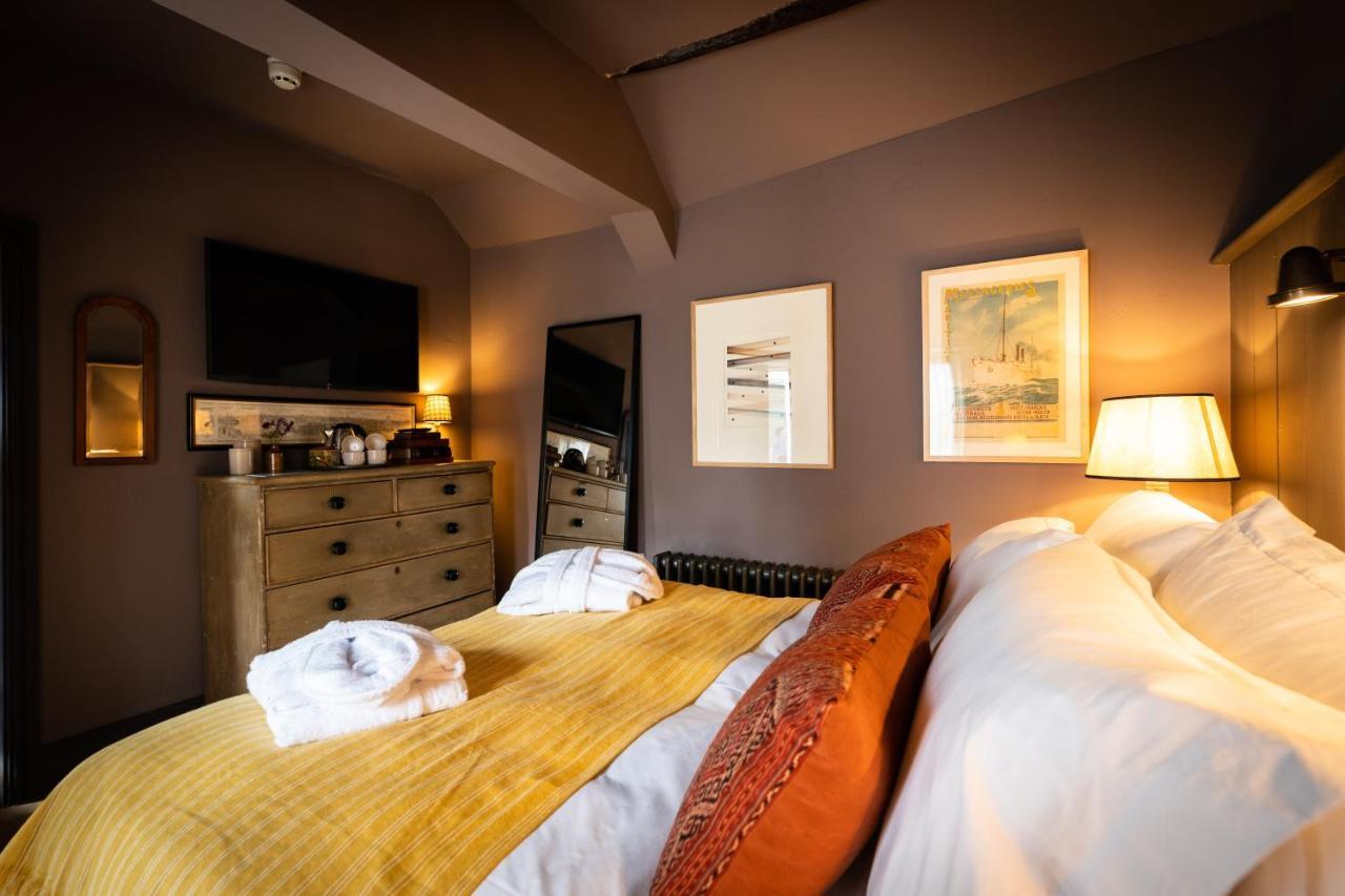 Royal Oak Ramsden Hotel Eksteriør billede